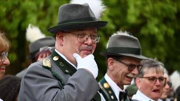 schützengilde harburg: die schönsten fotos vom zapfenstreich