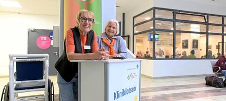 sie führen patienten und besucher durch den uniklinik-dschungel