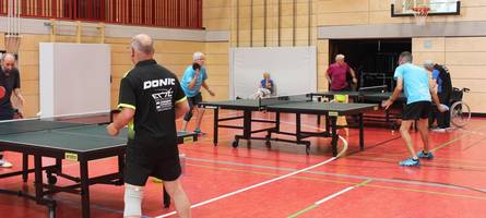 Wie zwei Thannhausener trotz Parkinson zur Tischtennis-WM wollen