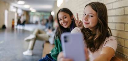 Smartphone-Nutzung an Schulen: Handyverbot? Handyfreiheit!