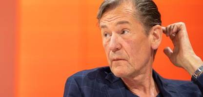 verlag axel springer: mitarbeitende kritisieren schärfere büropflicht