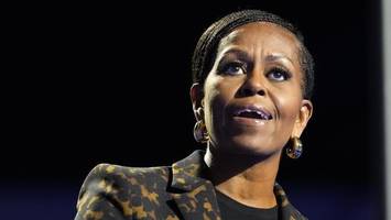 michelle obama urlaubt mit töchtern auf mallorca: wo ist barack?