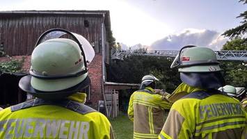 Scheunendach in Winsen eingestürzt – Wind könnte zum Problem werden