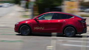 Autonomes Fahren: Tesla startet Robotaxi-Dienst mit Einschränkungen