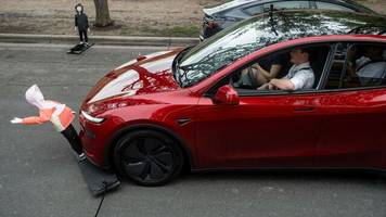 Tesla: Elon Musks Robocar-Show geht weiter