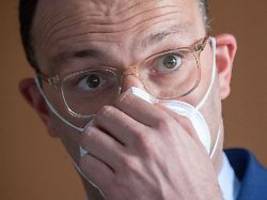 Wegen Bericht zu Maskendeals: Linken-Chefin: Spahn sollte Politikpause einlegen