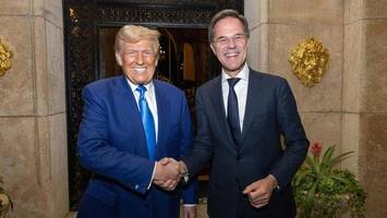 Trump will Selenskyj treffen – und darf königlich logieren