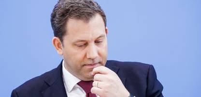 Bundeshaushalt 2025: Nur Geldausgeben wird nicht reichen - Kommentar