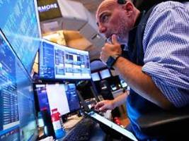 gewinnmitnahmen nach erholung: wall street schaltet einen gang zurück