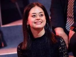 Ich habe es geschafft: Let's Dance-Star Malika Dzumaev wurde operiert