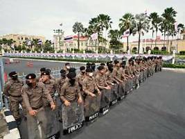 Tourismusbranche fürchtet Putsch: Grenzstreit zwischen Thailand und Kambodscha spitzt sich zu