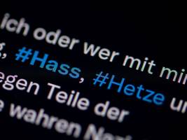 Internetkriminalität: Polizei geht bundesweit gegen Hetze im Internet vor