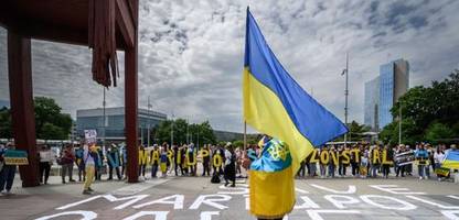 russland-ukraine-krieg: schweiz plant einschränkungen bei aufnahme geflüchteter