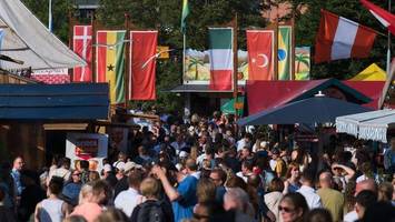 Kieler Woche - Hunderttausende feiern überwiegend friedlich