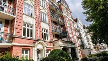 streit um balkone und kosten: was ein hamburger verwalter erlebt