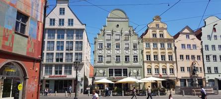 Rathausplatz oder Supermarkt-Parkplatz? Hier liegt das Zentrum der Stadt Augsburg