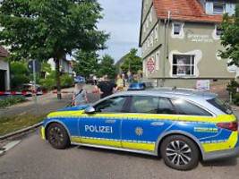 Beamter schwer verletzt: Polizei erschießt Messerangreifer bei Stuttgart