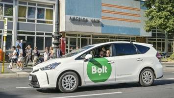 Bolt und Uber statt Taxi – warum das in Hamburg nicht klappt
