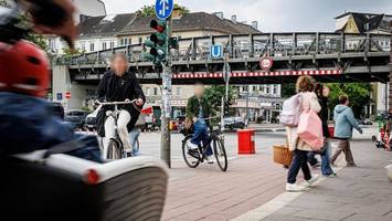 wut auf rüpel-radler an hoheluftbrücke: „einfach nur rücksichtslos“