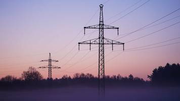 energiepreise: kritiker warnen merz vor vertrauensbruch bei stromsteuer