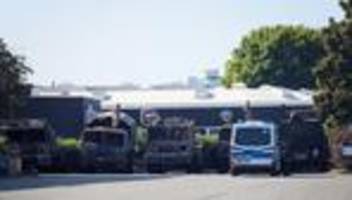 erfurt: staatsanwaltschaft ermittelt nach brandanschlag auf bundeswehr-lkw