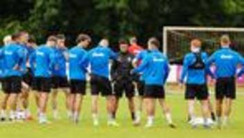 2. Fußball-Bundesliga: Holstein Kiel zum Saisonstart in Paderborn