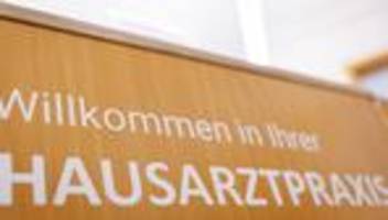 Hausärzte: Pilotprojekt gegen Hausärztemangel auf dem Land