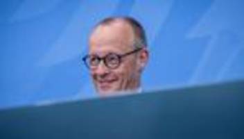 politbarometer: merz überzeugt erstmals mehrheit der wähler