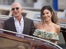 Kein Antrag auf Eheschließung: Sind Jeff Bezos und Lauren Sánchez schon heimlich verheiratet?