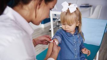 Kinder und Cholesterin: Kardiologe rät Eltern zu diesem Schritt