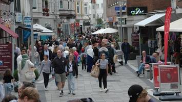 Verkaufsoffener Sonntag im Juli: Bergedorf macht nicht mit