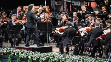 Waldbühne: Gustavo Dudamel hat die Musik freudig im Griff