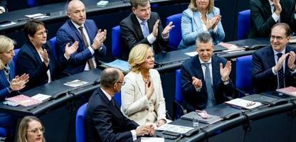 Julia Klöckner: Wie neutral ist die neue Bundestagspräsidentin?