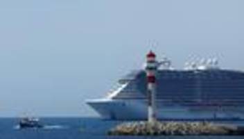 massentourismus: cannes erlaubt nur noch ein kreuzfahrtschiff pro tag