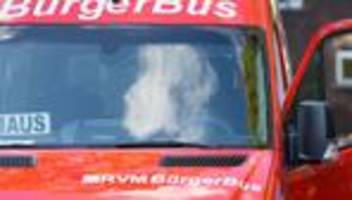 Zum Jubiläum: Mobil ohne Auto auf dem Land: NRW würdigt Bürgerbusse