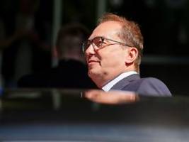 besuch in israel: dobrindt trifft geiselangehörige und informiert sich über cyberabwehr