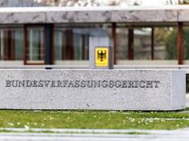 muss die afd zittern?: das braucht karlsruhe für ein parteienverbot
