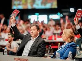 Wehrhafte Demokratie: SPD-Parteitag fordert Vorbereitung von AfD-Verbotsverfahren