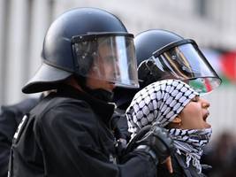 Propalästinensische Proteste: „Es gibt diese überbordende Gewalt der Polizei“