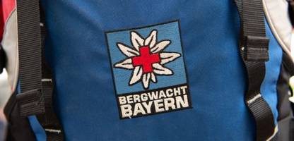 Frau stürzt beim Wandern 50 Meter in die Tiefe und stirbt