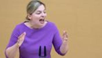 Bayerische Verfassung: Schulze (40): Ministerpräsidenten-Altersgrenze streichen