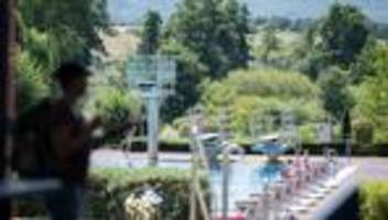 Kriminalität: Bürgermeister verspricht Hilfe nach Belästigungen im Freibad