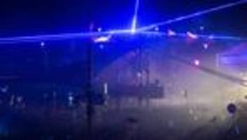 Kultur- und Musikfestival: 70.000 bei Fusion - Polizei bei Drogenkontrollen fündig