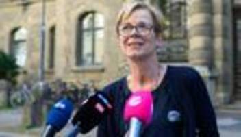 Statement der Vorgesetzten: Angeklagte Polizisten sollen sich rassistisch geäußert haben