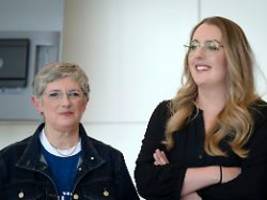 Partei sucht das Comeback-Rezept: Grüne wollen mit Trotz aus Tal der Tränen finden