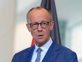 Wer dahinterstecken könnte: Merz wird zum Ziel massiver Fake-News-Kampagnen