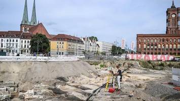 neuer plan soll berlins historische mitte bezahlbar machen
