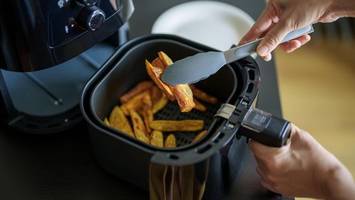 Airfryer im Test: Das sind die besten Heißluftfritteusen