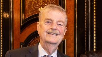 ex-minister manfred lahnstein: „spd schießt sich ins knie“