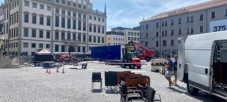 Der Aufbau für die Augsburger Sommernächte läuft